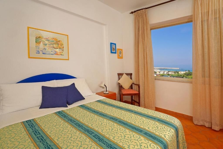 Bedroom 3, Villa Mena, Napoli