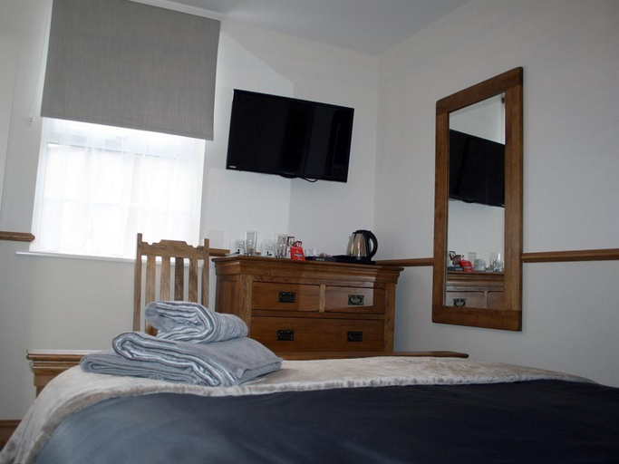 Bedroom 5, Masons Arms, York