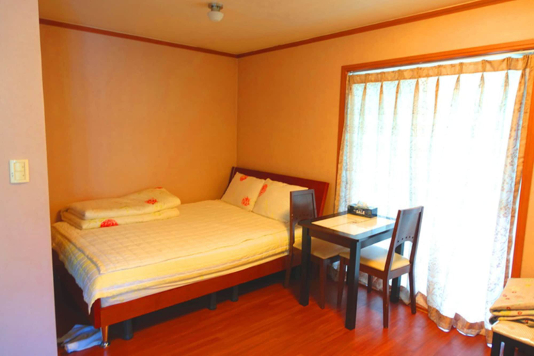 Bedroom 4, Pyeongchang Glade 700 Pension, Hoengseong