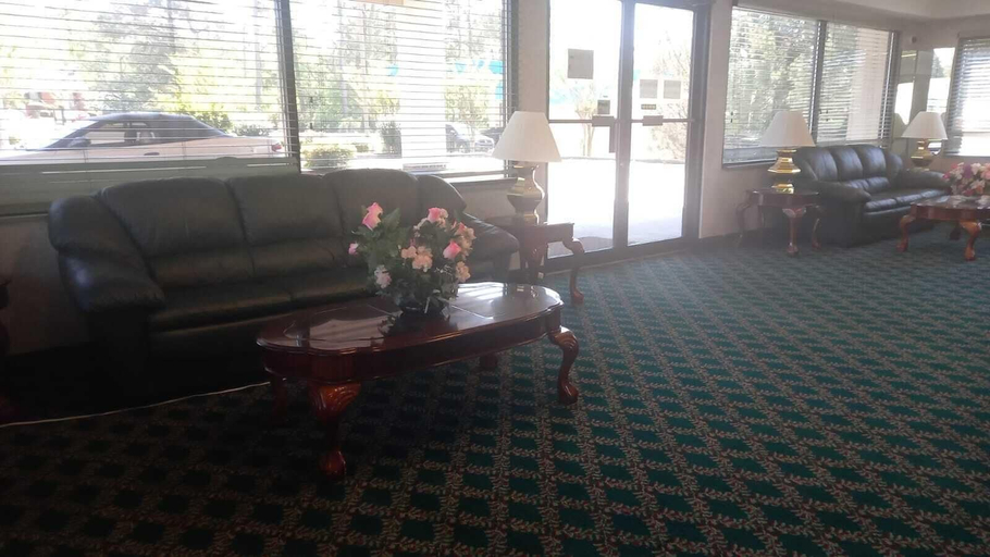 Others 4, Traveler Inn and Suites, Wayne