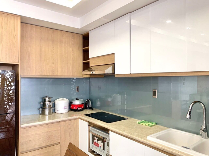 Dining Room 4