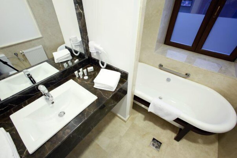 Bathroom 4, Hotel Gott, Brasov