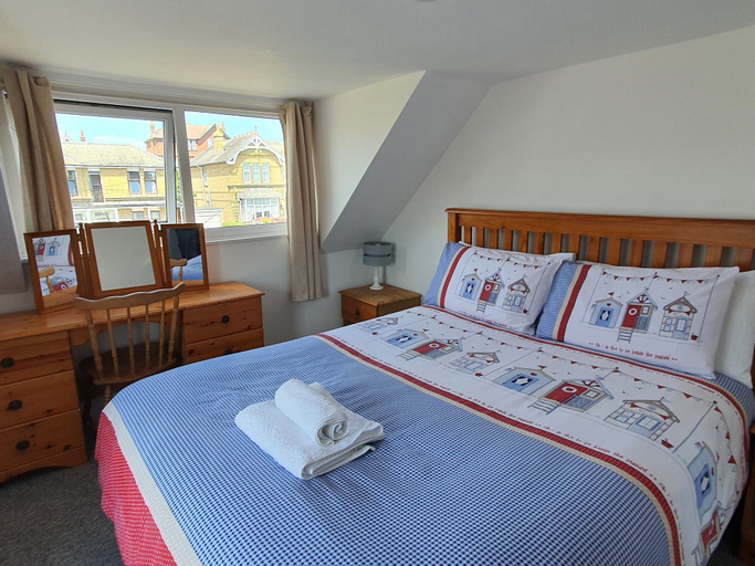 Bedroom 2, Summerhill Apartments, Isle of Wight