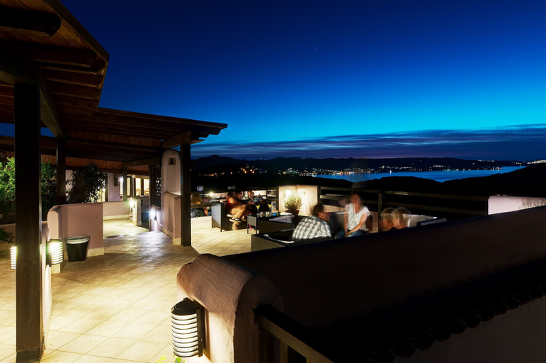 Food & Drinks 5, Hotel Pedra Santa, Olbia-Tempio