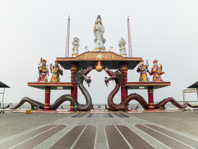Nearby Landmark 4, Oyo Life 3847 Drainbow Family Homestay, Surabaya