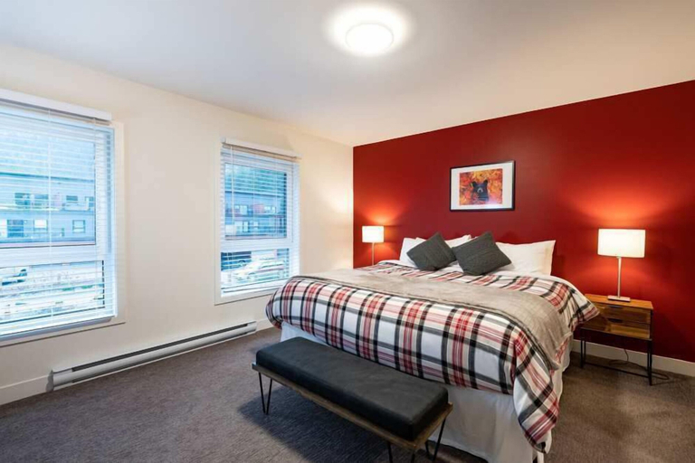 Bedroom 3, Alpine Escape by Revelstoke Vacations, Columbia-Shuswap
