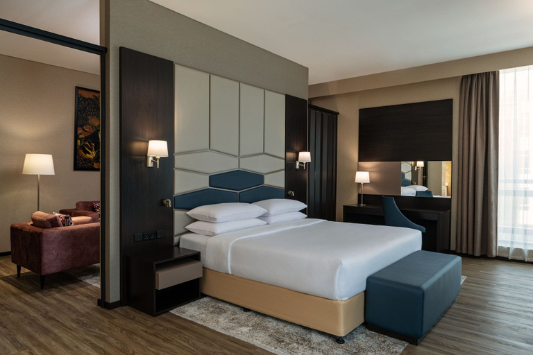 Bedroom 3, Four Points by Sheraton Production City, Dubai, Dubai