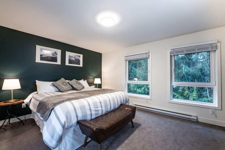 Bedroom 2, Alpine Escape by Revelstoke Vacations, Columbia-Shuswap