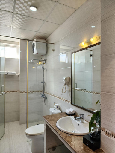 Bathroom, Marguerite Hotel, Đà Lạt