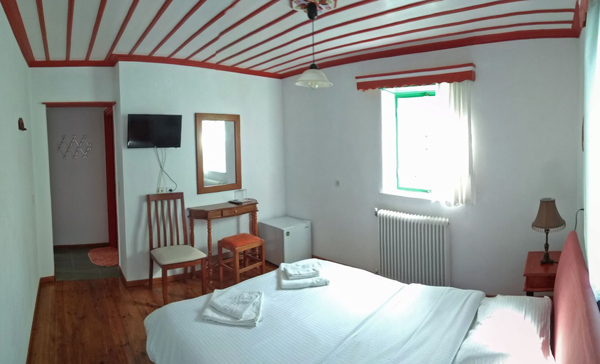 Bedroom 3, Guesthouse IRO, Epirus