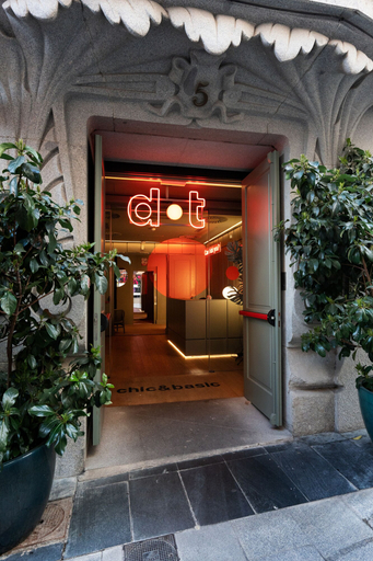 Exterior & Views 2, chic&basic dot, Madrid