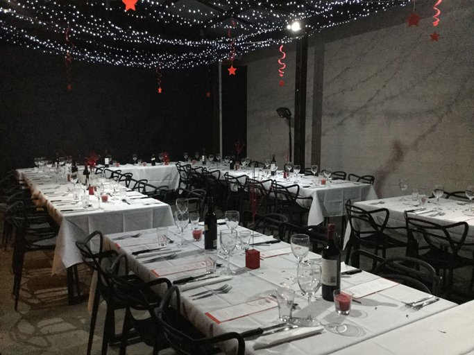 Food & Drinks 2, Toogoolawah hotel, Esk