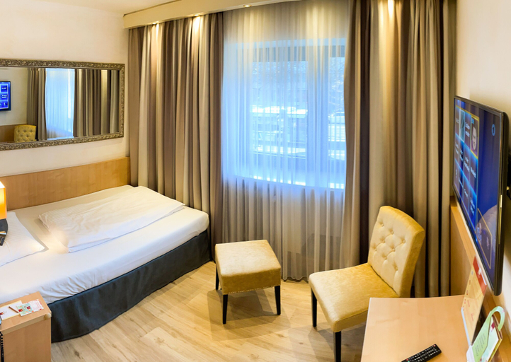 Bedroom 2, City Hotel Ost am Kö, Augsburg