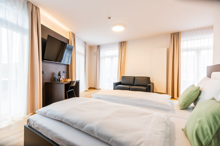Bedroom 12