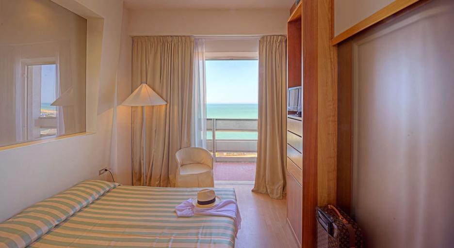 Bedroom 3, Hotel President, Teramo