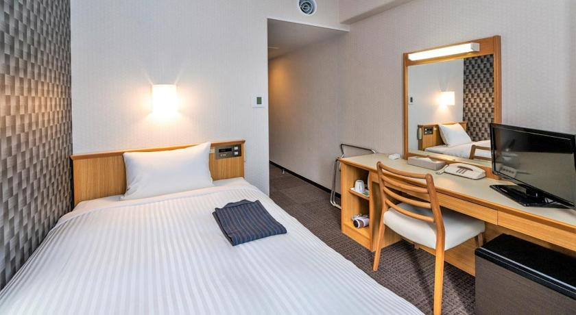 Bedroom 2, Hotel Mark-1 CNT, Inzai