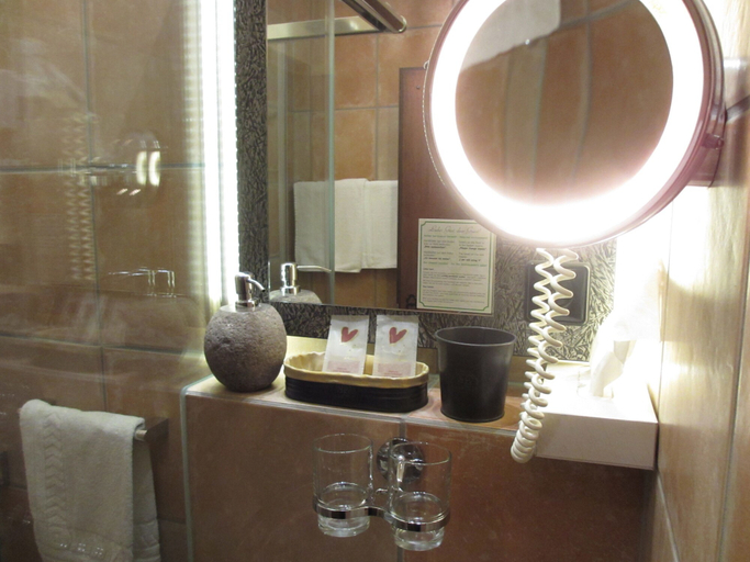 Bathroom 5, Mittelalterhotel-Gästehaus Rauchfang, Bodenseekreis