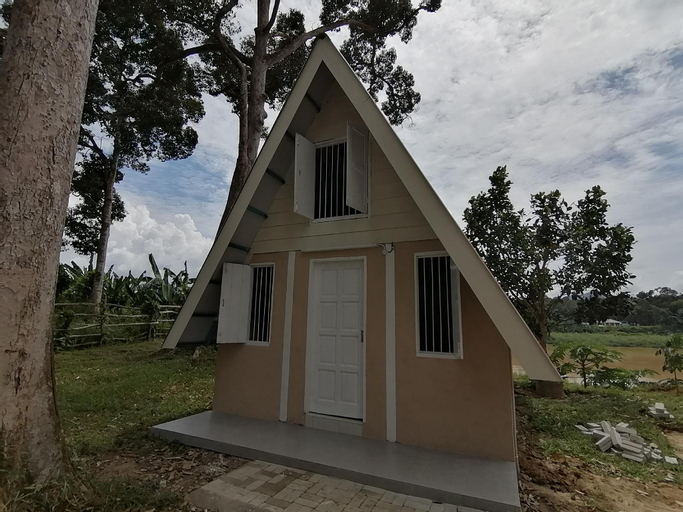 Chalet Yankee D'Rumah Bonda River View, Kuala Kangsar