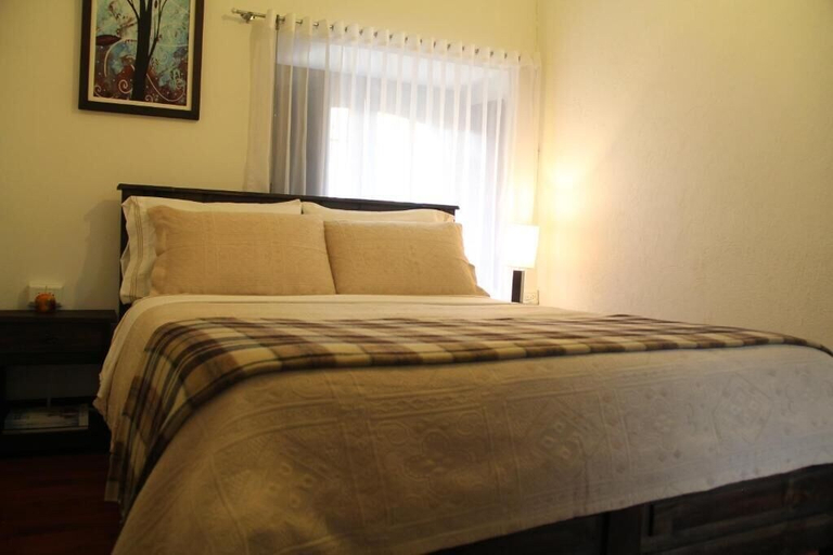 Bedroom 2, Hotel Posada Santa Elena, Tunja