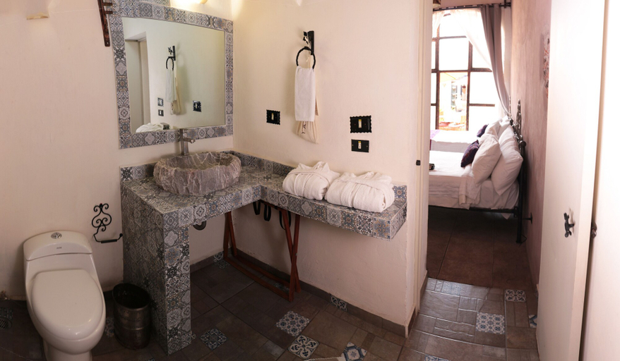 Bathroom 4, Hotel Boutique Casona Cantera Queretaro, Querétaro