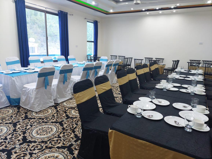 Business Facilities, Geyari resort khaplu, Northern Areas