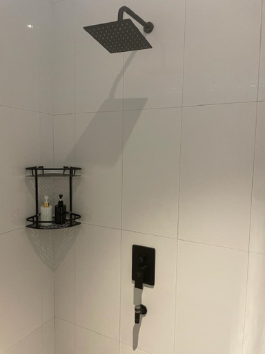 Bathroom 5, Hotel Besar Purwokerto, Banyumas