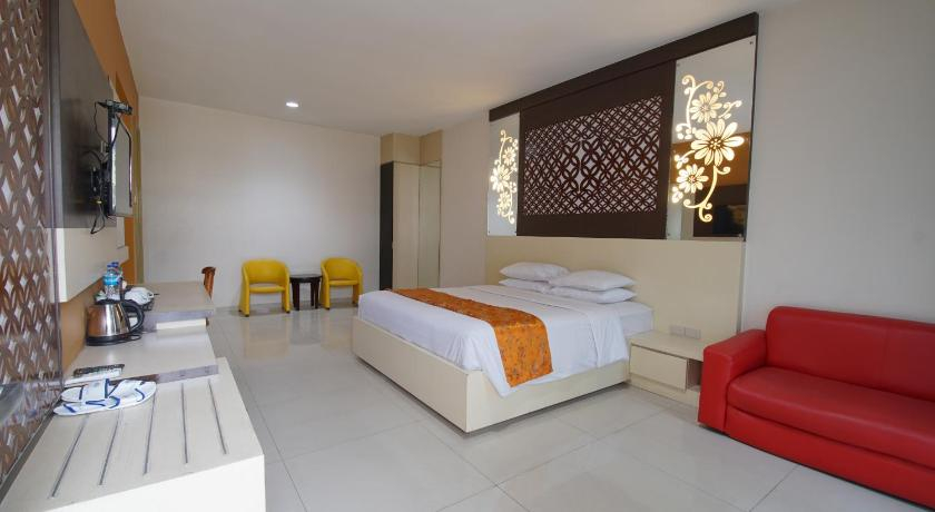 Bedroom 3, Hotel New Puri Garden Airport Semarang, Semarang