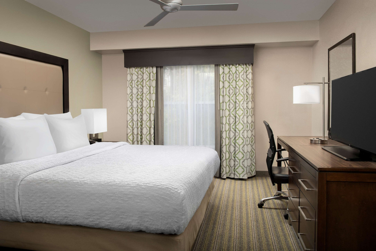 Bedroom 3, Homewood Suites by Hilton Hillsboro/Beaverton, Washington
