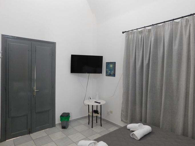 Bedroom 4, Perissa Art Villa - Kitchen & Washing Machine, South Aegean