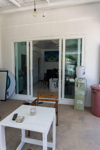 Public Area, Isla Tortuga Diving & Hostel, Ko Phangan