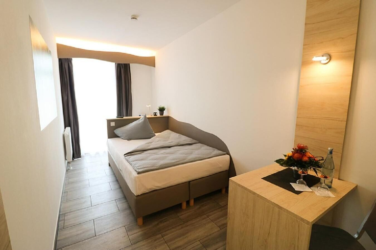 Bedroom 4, Petul Apart Hotel An'ne 40, Bochum