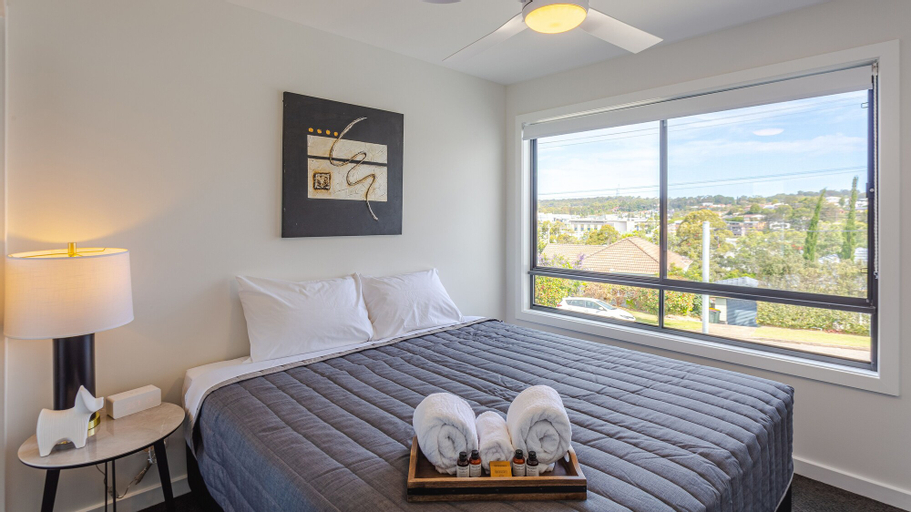 Bedroom 12