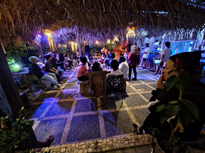 Food & Drinks 3, The Tree House, Badung