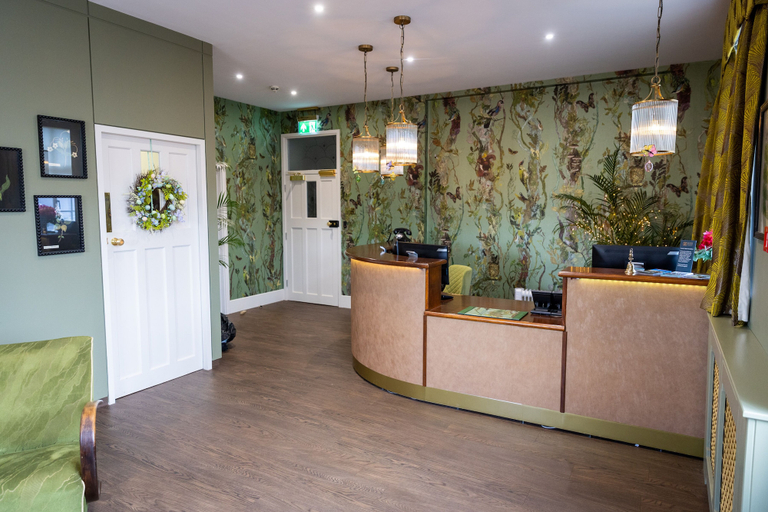 Others 5, Maidens Tower B&B, Kent