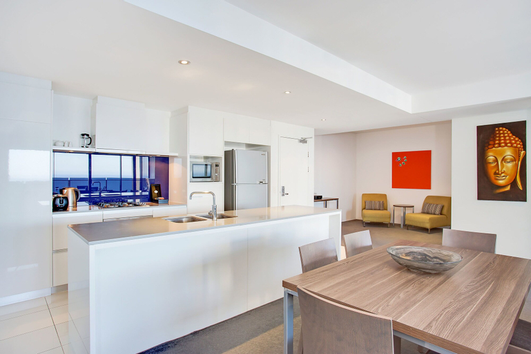 Dining Room 8