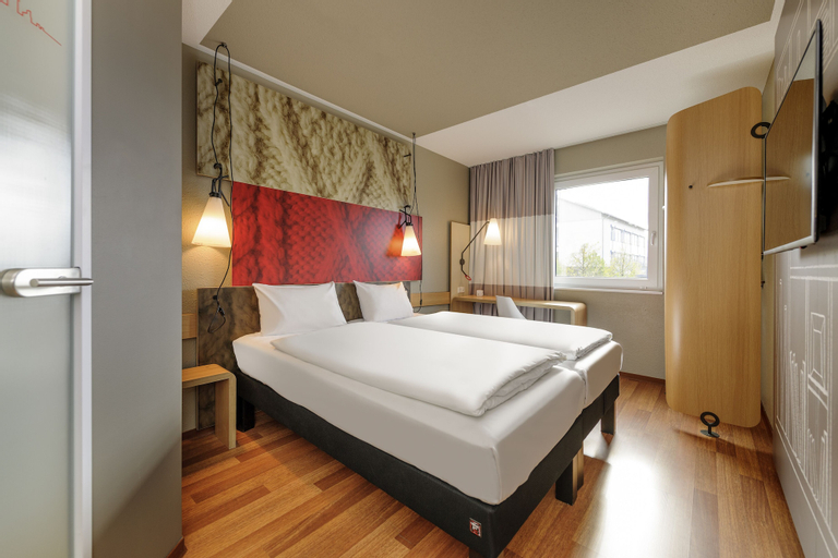 Bedroom 20