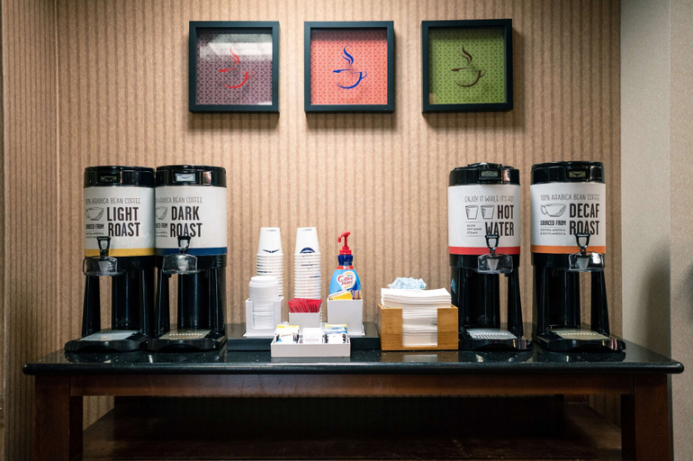 Food & Drinks 4, Hampton Inn Oklahoma City-Northwest, Oklahoma