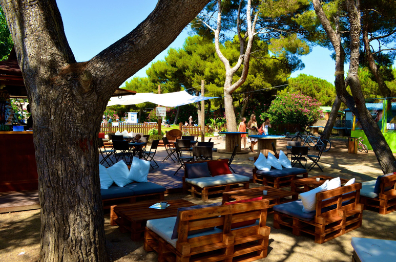 Food & Drinks 5, HolaCamp Sitges Garrofer, Barcelona