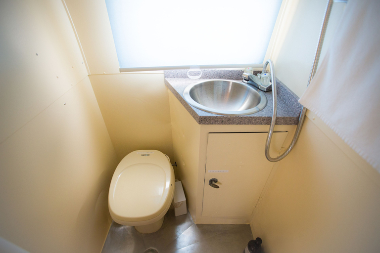Bathroom 4, Grand Camping Palm Garden Maishima, Osaka