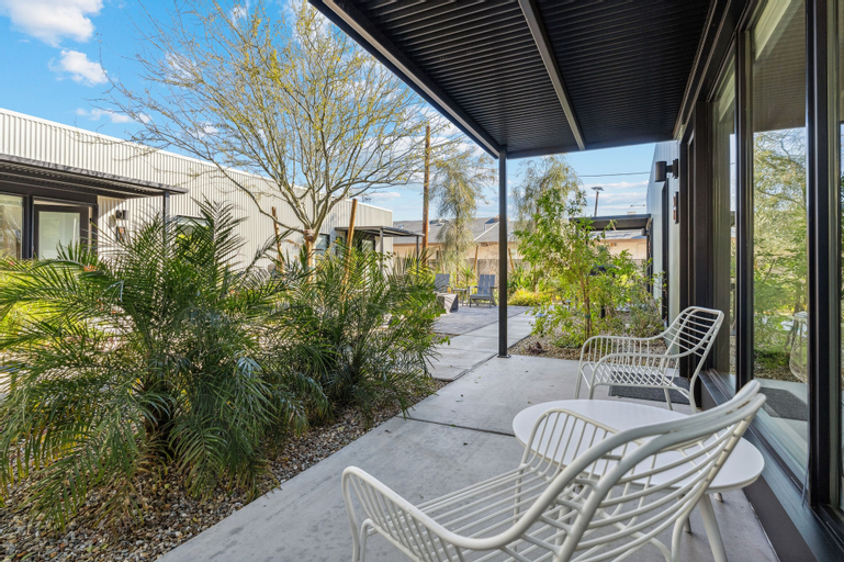 4Square Complex, Maricopa