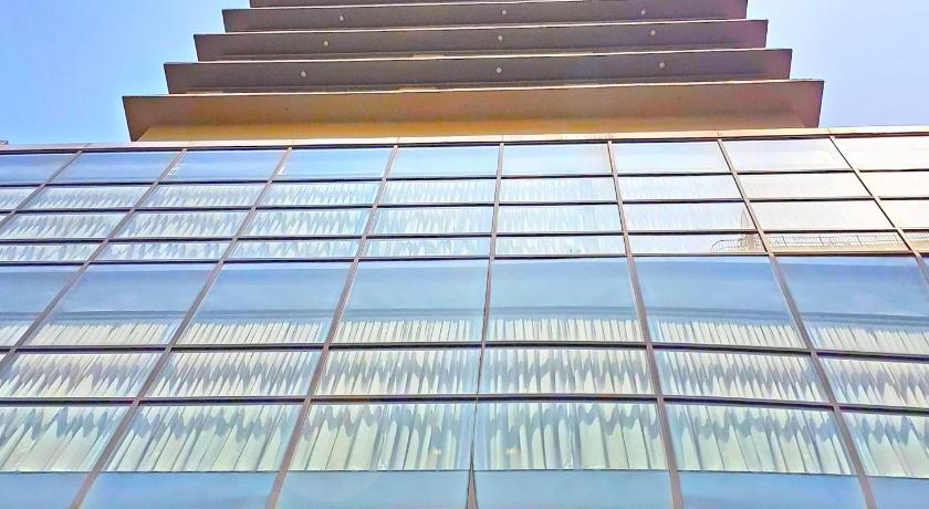 Exterior & Views, Swiss-Belhotel Blulane, Manila City