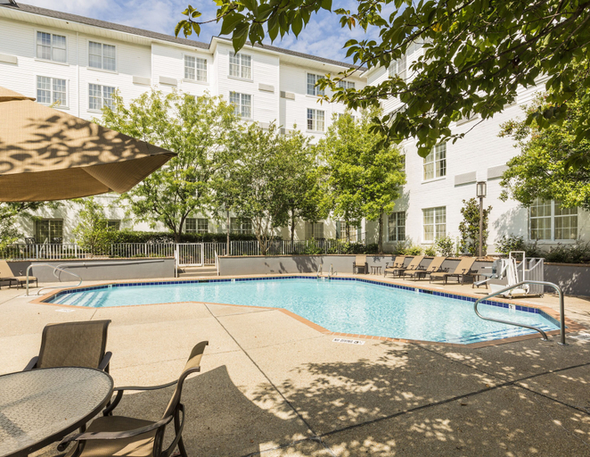 Sport & Beauty 2, DoubleTree Raleigh Durham Airport at Research Triangle Park, Durham