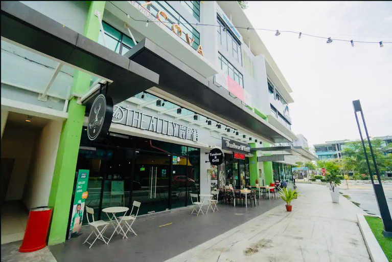 Spectacular Mosaic 4BedRoom, Bathtub (up to 16pax), Johor Bahru
