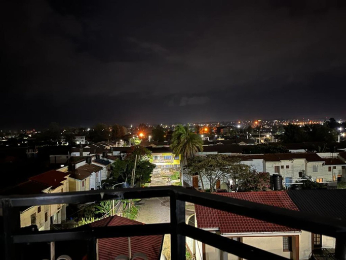 Others 4, Miami Global Hotel, Kibra