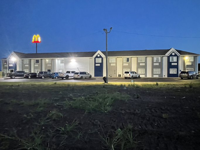 Exterior & Views 2, Microtel Inn & Suites by Wyndham Ardmore, Carter