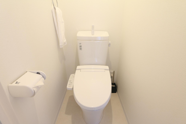 Bathroom 3, NM Liz Osaka Castle Room 1②, Osaka