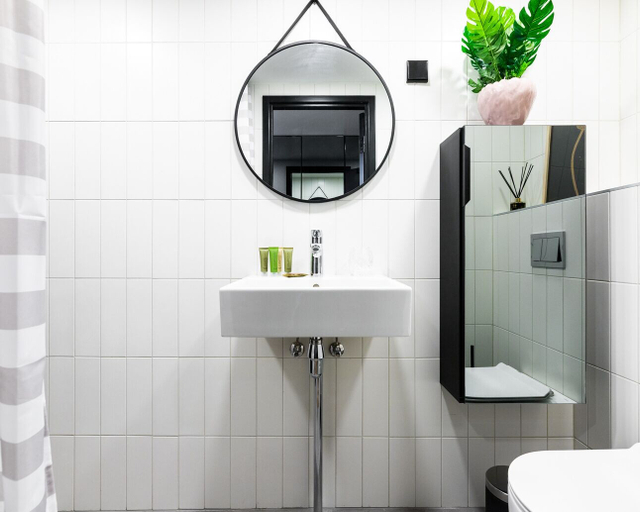 Bathroom 5, Bob W Tartu Old Town, Tartu
