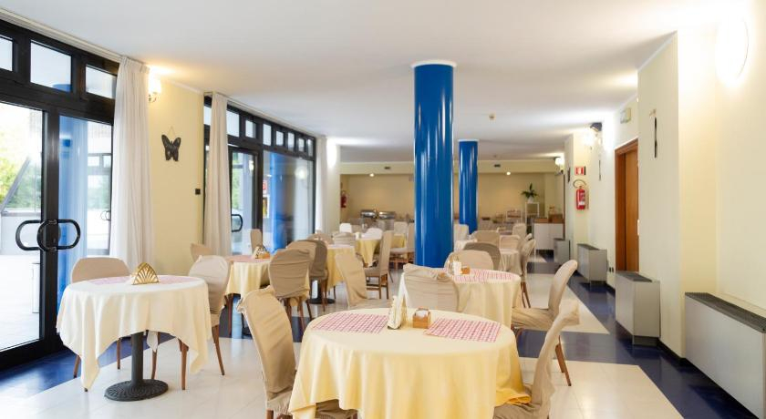 Food & Drinks 3, iH Hotels Milano Blu Visconti, Milano