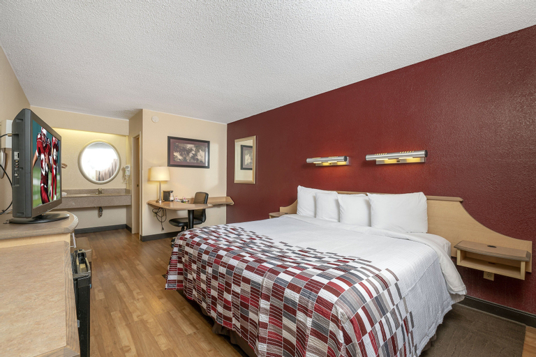 Bedroom 18