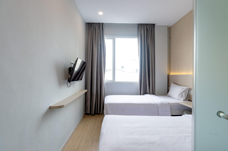 Bedroom 3, Swasana Hotel near Plaza Medan Fair Mitra, Medan